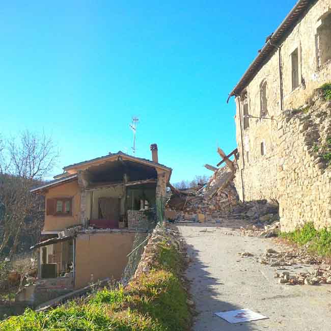 Amatrice, “ritardi clamorosi nella ricostruzione post terremoto”. Reportage