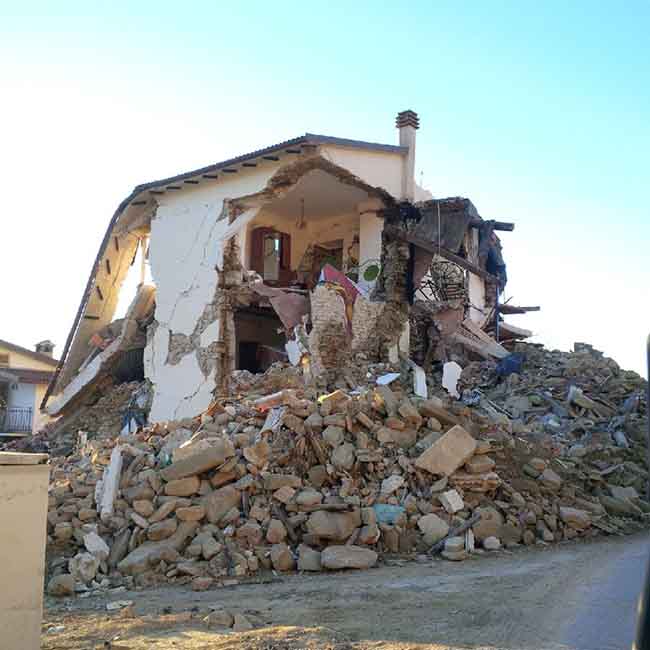 Amatrice, “ritardi clamorosi nella ricostruzione post terremoto”. Reportage