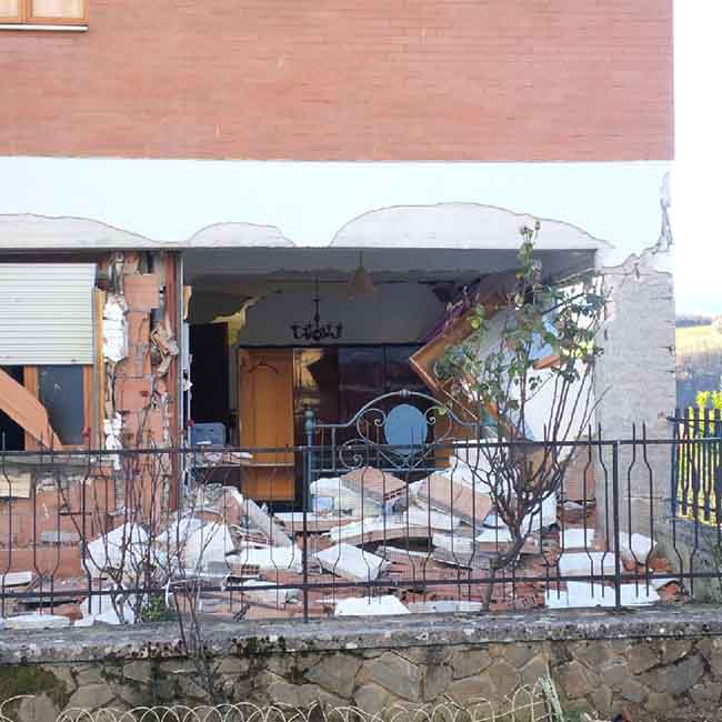 Amatrice, “ritardi clamorosi nella ricostruzione post terremoto”. Reportage