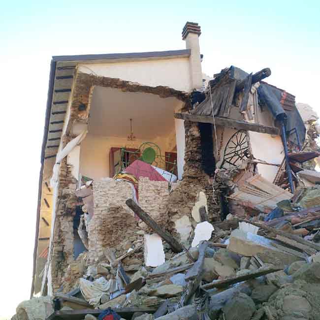 Amatrice, “ritardi clamorosi nella ricostruzione post terremoto”. Reportage