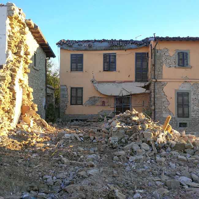 Amatrice, “ritardi clamorosi nella ricostruzione post terremoto”. Reportage