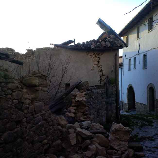 Amatrice, “ritardi clamorosi nella ricostruzione post terremoto”. Reportage