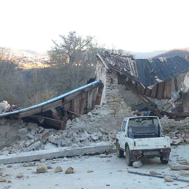 Amatrice, “ritardi clamorosi nella ricostruzione post terremoto”. Reportage