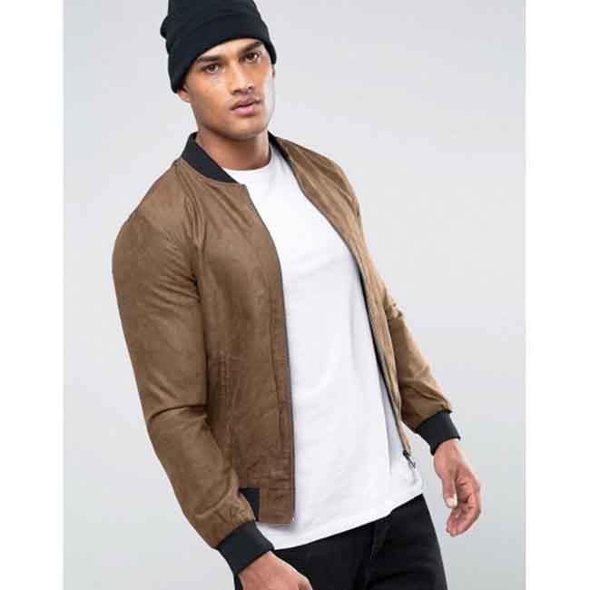 Moda, 6 cose che ogni uomo dovrebbe comprare con i saldi di gennaio Moda, 6 cose che ogni uomo dovrebbe comprare con i saldi di gennaio