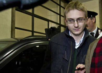 Garlasco, 14 punti di Dna compatibili con Sempio. Perché Stasi non ha parlato?