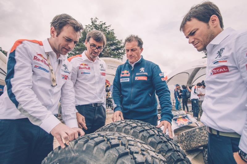 DAKAR2017 : le Peugeot 3008DKR sempre in testa anche nella tappa marathon