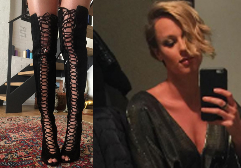 Federica Pellegrini sexy: pinne col tacco, scarpe hot e selfie scollata. Foto