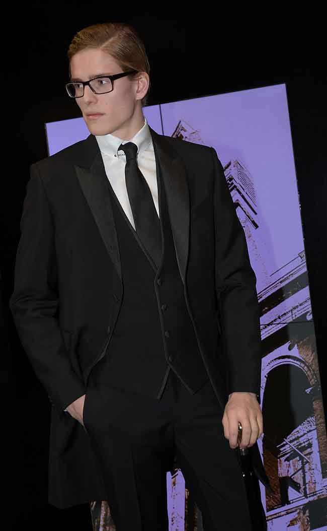 Milano Moda Uomo, atmosfere dannunziane da Carlo Pignatelli Milano Moda Uomo, atmosfere dannunziane da Carlo Pignatelli