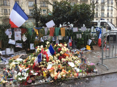 Charlie Hebdo, delinquenti in redazione