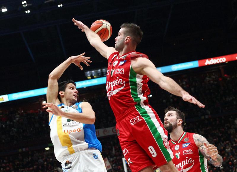 L’Olimpia Milano regola Capo d’Orlando. Kalnietis illumina il Forum
