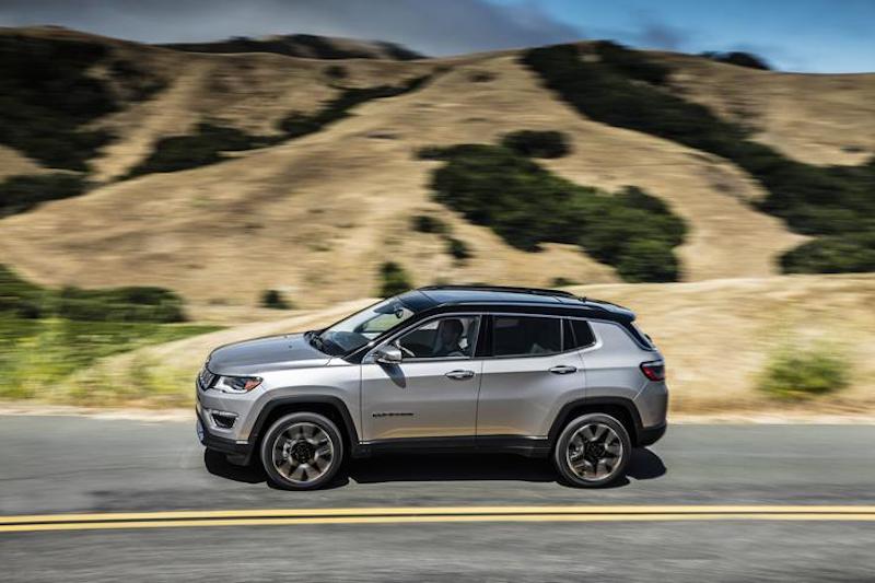 Jeep Compass Opening Edition a € 37.750. Nell’attesa guidi la Renegade gratis