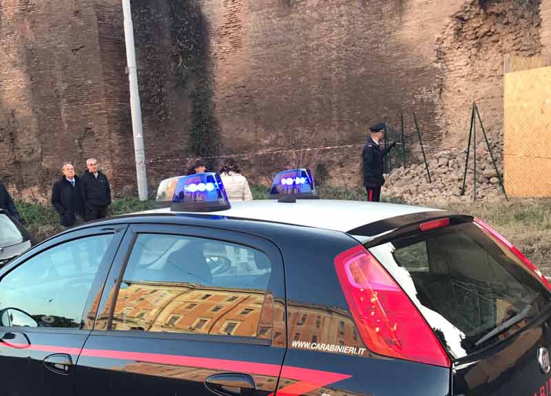 Il terremoto fa crollare una porzione delle Mura Aureliane