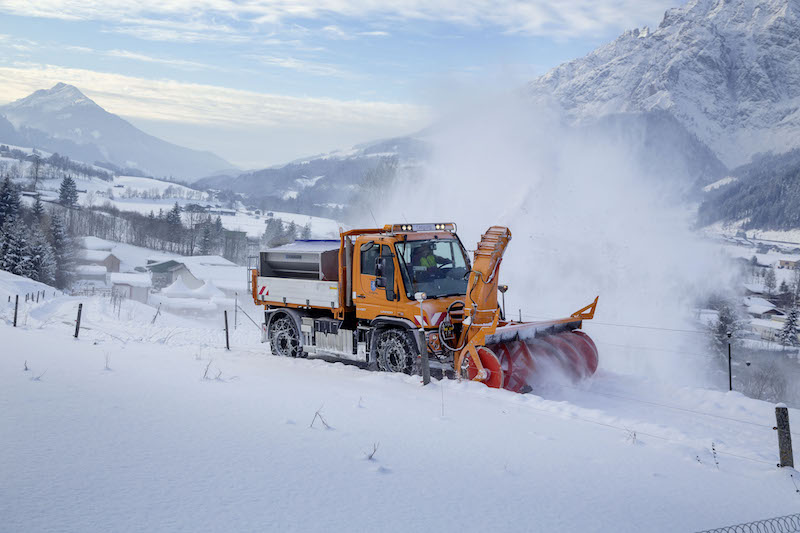Mercedes Unimog: impossibile fermalto