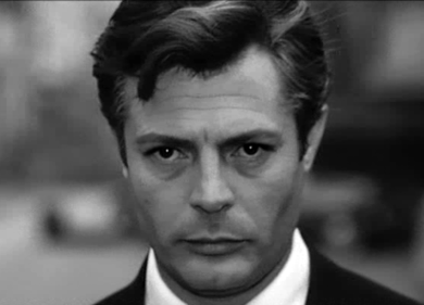 Mastroianni vent’anni dopo: “attore feticcio” dei mostri del cinema italiano