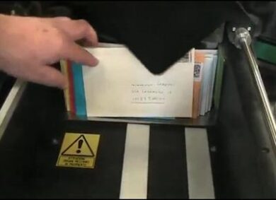 San Valentino, il fascino intramontabile di scrivere una vera lettera d’amore