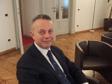 Il binomio “scuola-lavoro” è motore dell’economia, ma di chi sono le opere?