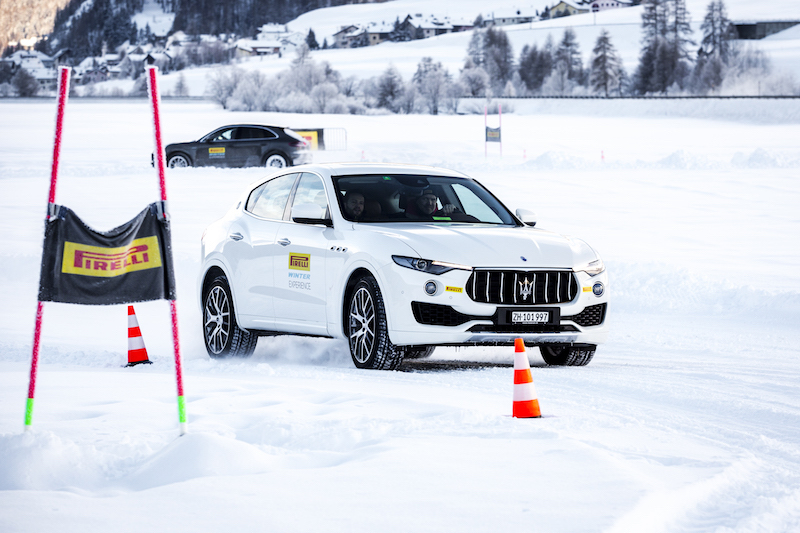 Pirelli festeggia a St Moritz il record di 650 omologazioni invernali Pirelli festeggia a St Moritz il record di 650 omologazioni invernali