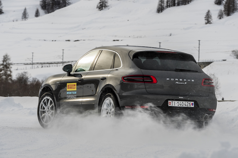 Pirelli festeggia a St Moritz il record di 650 omologazioni invernali Pirelli festeggia a St Moritz il record di 650 omologazioni invernali