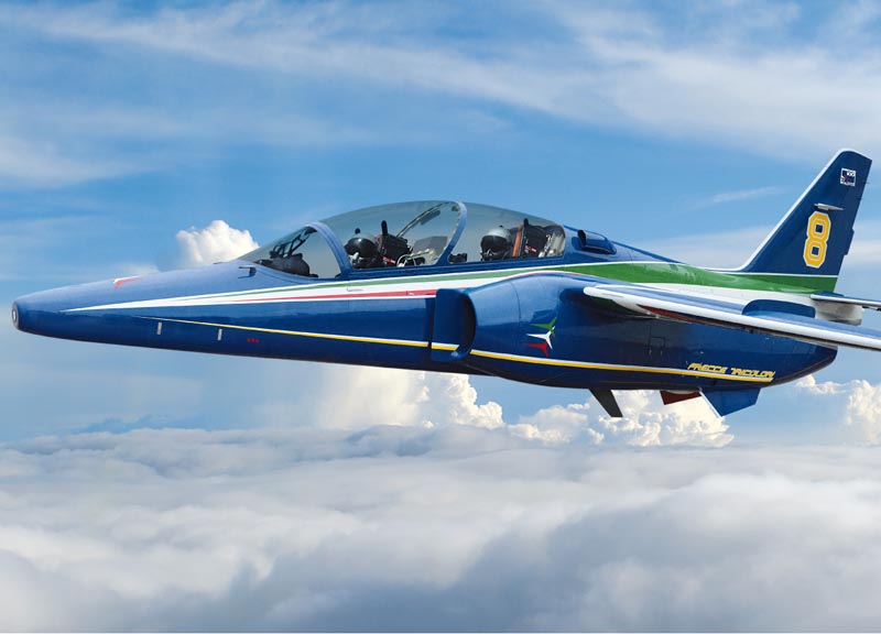 Leonardo porta negli Emirati le migliori tecnologie per sicurezza e aerospazio Leonardo porta negli Emirati le migliori tecnologie per sicurezza e aerospazio