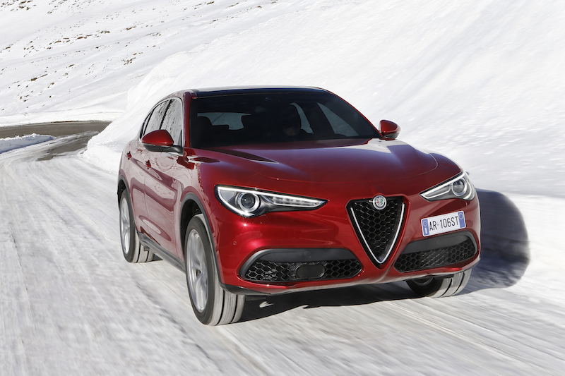 Alfa Romeo Stelvio: debutta il primo SUV Alfa Romeo dopo un secolo Alfa Romeo Stelvio: debutta il primo SUV Alfa Romeo dopo un secolo