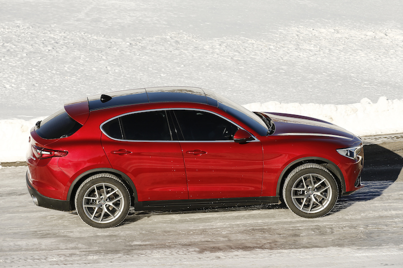 Alfa Romeo Stelvio: debutta il primo SUV Alfa Romeo dopo un secolo Alfa Romeo Stelvio: debutta il primo SUV Alfa Romeo dopo un secolo