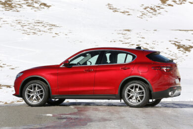 Alfa Romeo Stelvio: debutta il primo SUV Alfa Romeo dopo un secolo