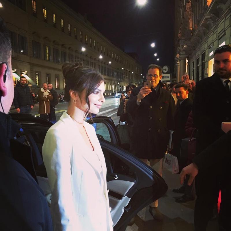 Milano Fashion Week 2017 al via con Emily Ratajkowski Milano Fashion Week 2017 al via con Emily Ratajkowski