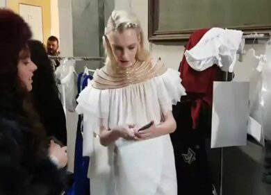 Modelle nel backstage alla sfilata Genny