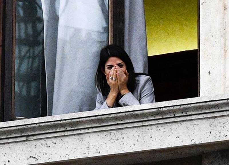 Stadio della Roma, gioia Raggi: “E’ fatta, evitato progetto monstre” Stadio della Roma, gioia Raggi: “E’ fatta, evitato progetto monstre”