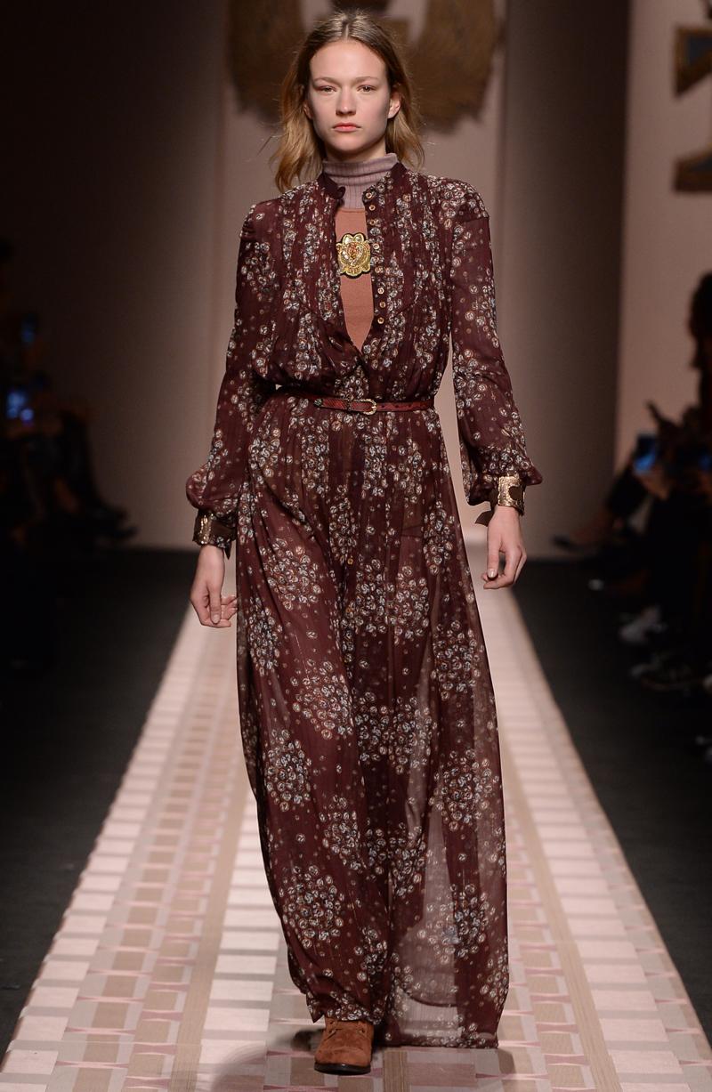 Trussardi rilancia i capi icona che hanno reso grande il brand. Foto