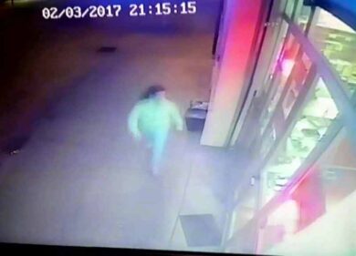 Femminicidio,le immagini degli ultimi attimi di vita della vittima di Iglesias