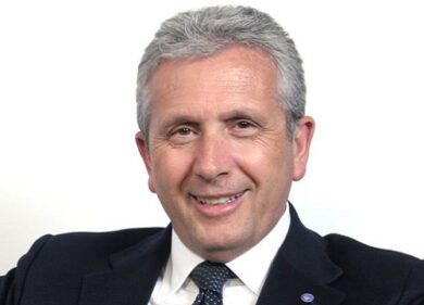 Governo: Librandi, nodo e’ economia, non vicende giudiziarie