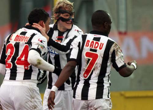 Serie A/ L’Udinese ferma la Juve (1 a 1). L’Inter trionfa a Cagliari (5 a 1) Serie A/ L’Udinese ferma la Juve (1 a 1). L’Inter trionfa a Cagliari (5 a 1)