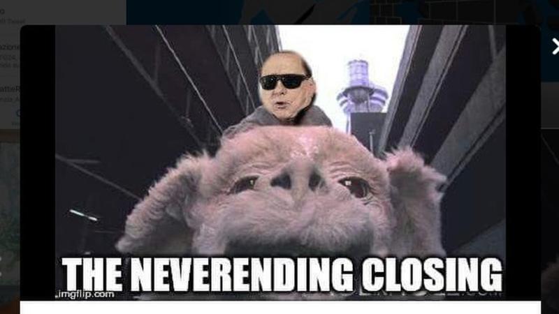 Berlusconi da McDonald’s aspettando il closing Milan. Foto e ironie sul web Berlusconi da McDonald’s aspettando il closing Milan. Foto e ironie sul web