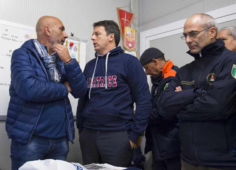 Pirozzi sindaco Roma ci prova. “Da mesi penso solo ad Amatrice, ai miei morti” Pirozzi sindaco Roma ci prova. “Da mesi penso solo ad Amatrice, ai miei morti”