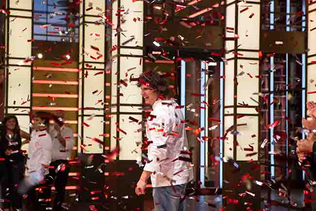 Masterchef Italia, vince il 19enne Valerio. Il menù? Plancton e udon Masterchef Italia, vince il 19enne Valerio. Il menù? Plancton e udon