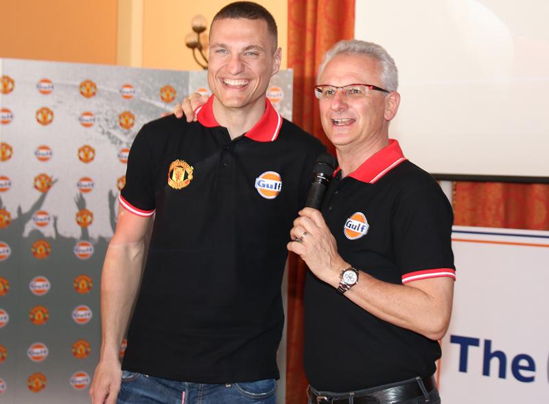 Gulf Oil debutta in Italia, con Vidic come ambasciatore Gulf Oil debutta in Italia, con Vidic come ambasciatore