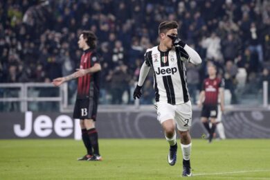 Juventus, Dybala gol su rigore e attacco: “I milanisti si lamentano da 6 anni”
