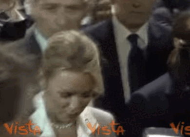 E’ tornata la Pascale. Per la gioia di Marina e Piersivlio… IL VIDEO