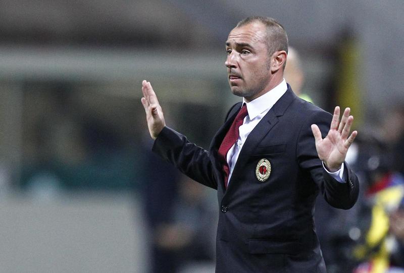 Serie B, Brescia: esonerato Brocchi. Al suo posto c’è Cagni Serie B, Brescia: esonerato Brocchi. Al suo posto c’è Cagni