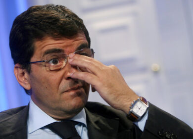 Cosentino condannato per estorsione. 7 anni e mezzo all’ex sottosegretario