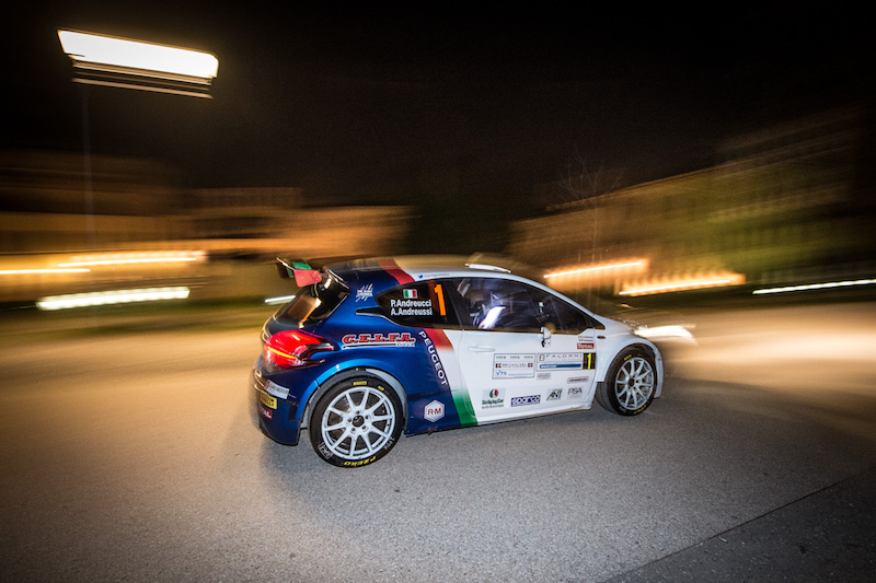 Rally del Ciocco la prima Tappa è di Andreucci e Peugeot Rally del Ciocco la prima Tappa è di Andreucci e Peugeot