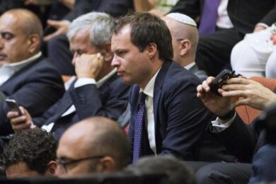 Carrai day! Outing preventivo: Soldi a Renzi da Israele? Chiedete ai tesorieri