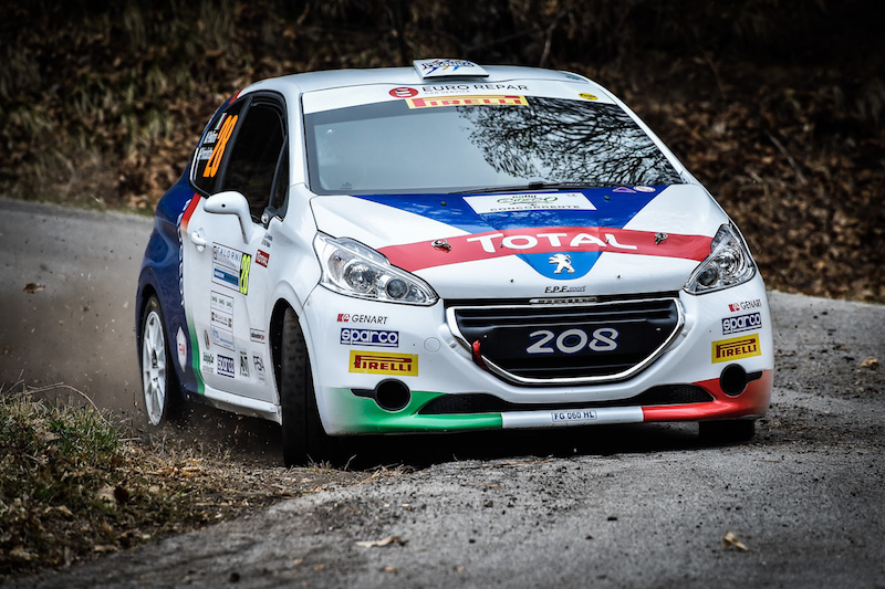 Rally del Ciocco: Peugeot in chiaro scuro