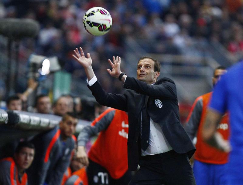 Barcellona, incontro con Allegri: proposta per strapparlo alla Juventus Barcellona, incontro con Allegri: proposta per strapparlo alla Juventus