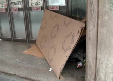 Sindaco nuovo, degrado vecchio. Sondaggio Codacons: “Ma Raggi deve restare”