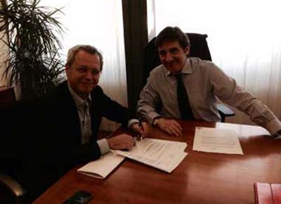 Mentana Cairo foto firma 1 Mentana Cairo foto firma 1