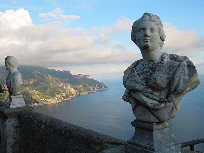 Costiera Amalfitana, la primavera è il momento giusto per visitarla. Reportage