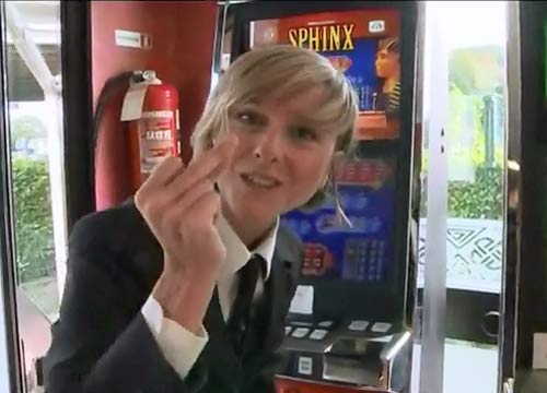 Slot machines e azzardo: la Regione Lazio scommette 14 mln in due anni Slot machines e azzardo: la Regione Lazio scommette 14 mln in due anni