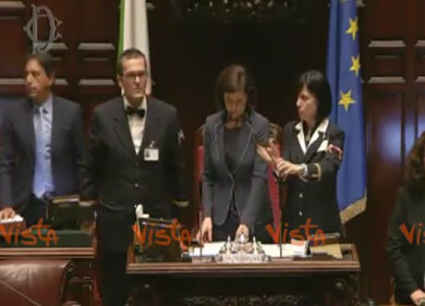 Boldrini chiede un minuto di silenzio per Londra e in aula un coro di “No”